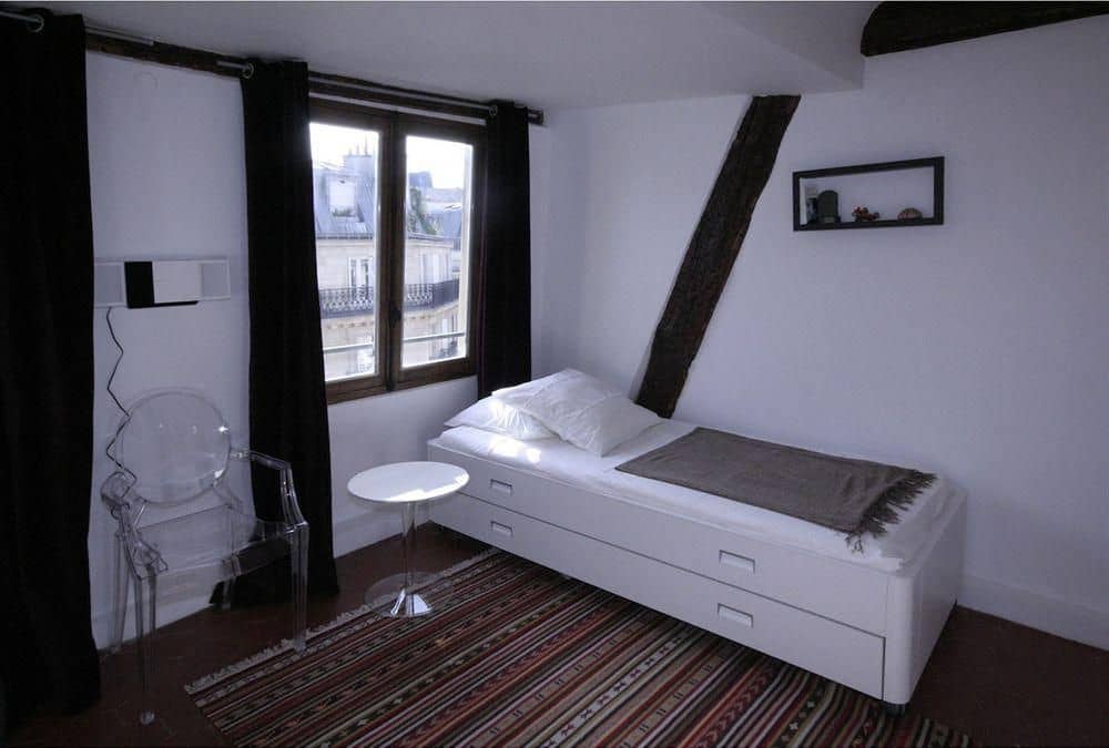 My Apartment in Paris Louvre My Apartment in Paris Louvre
