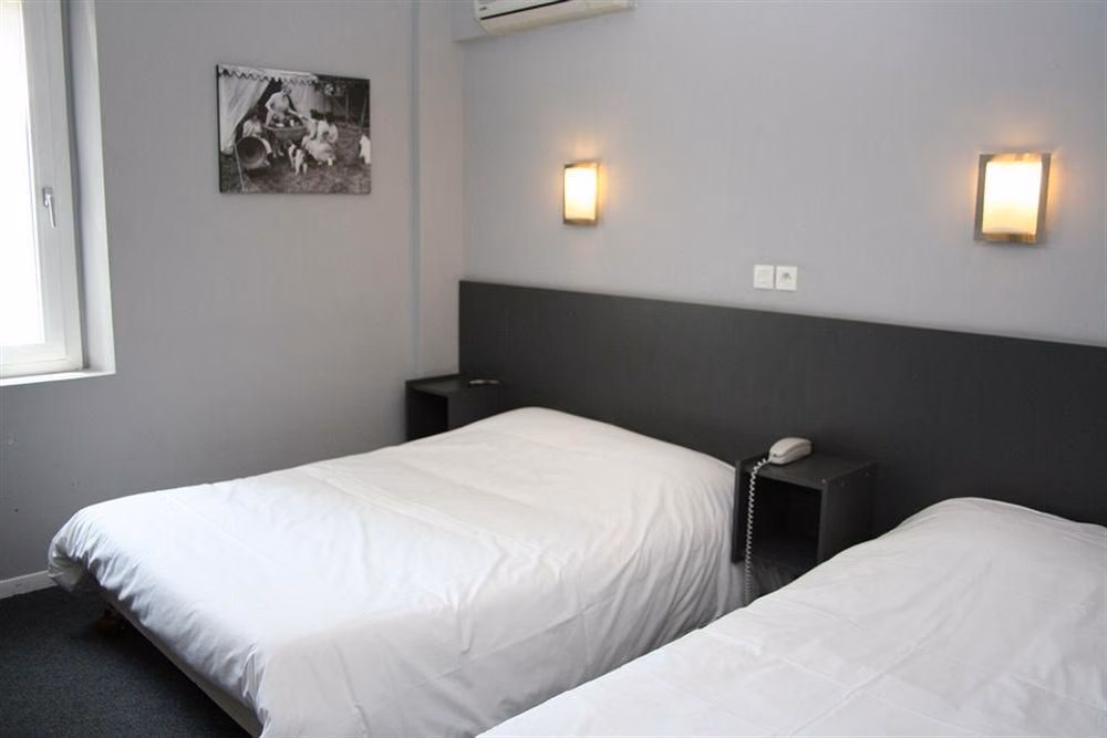 Hotel du Midi3