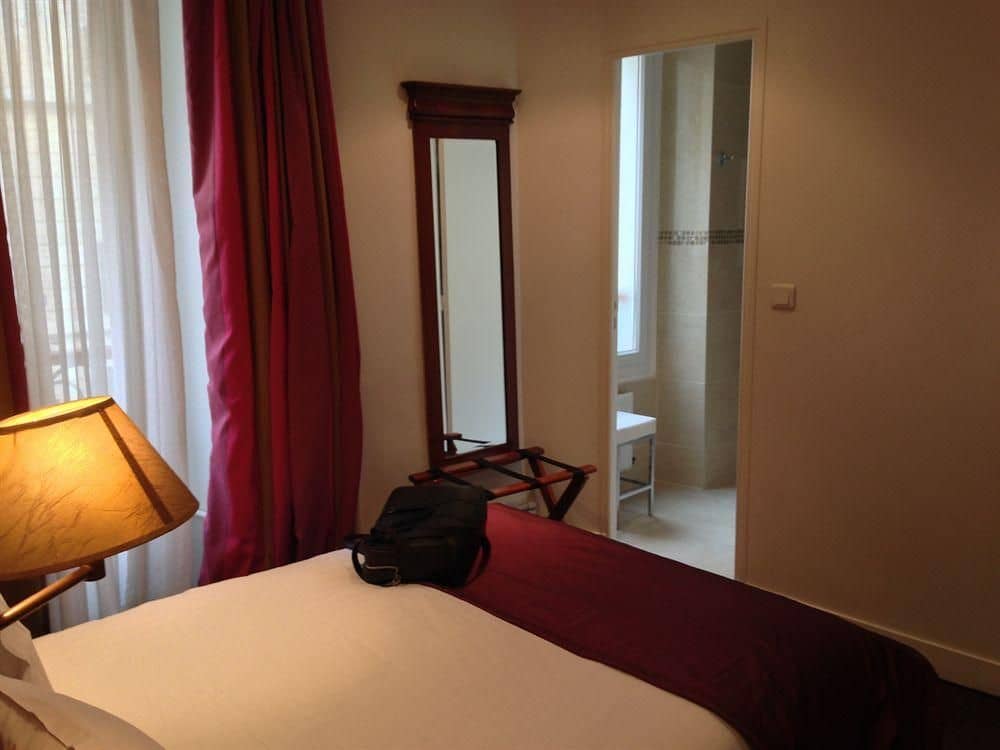 โรงแรมอาฌนอร์ โรงแรมอาฌนอร์