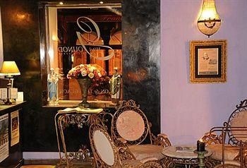 Gounod Hotel1