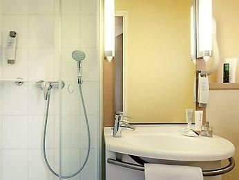 Hotel ibis Orly Aeroport1