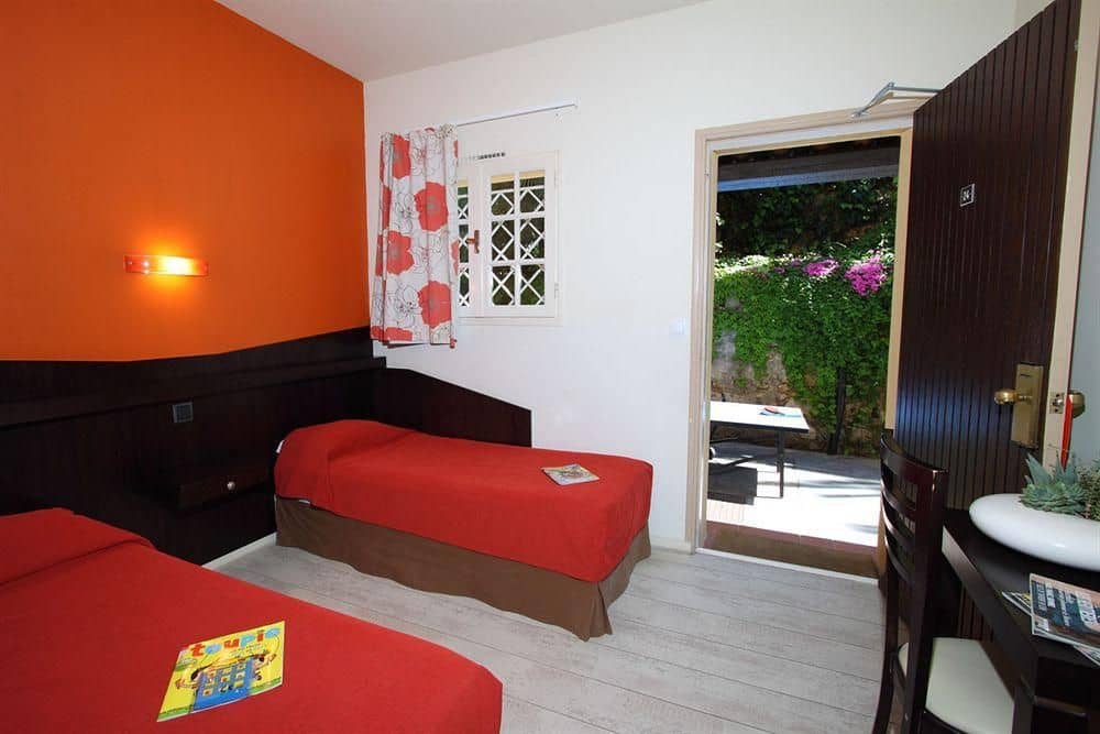 Golf Hotel Golf Hotel
