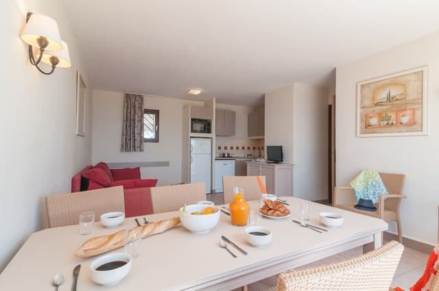 APARTMENT CAPACITY 4