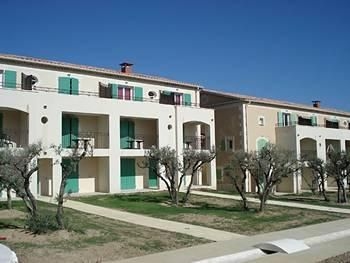 Residence Lagrange Prestige Le Domaine de Bourgeac1