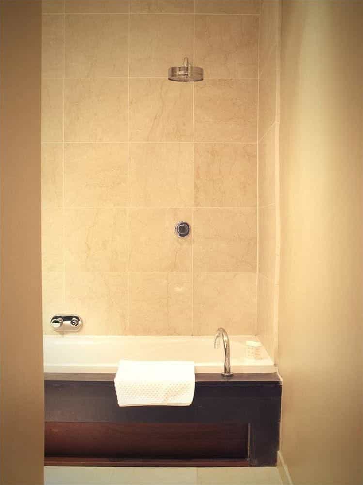 Toile Blanche
