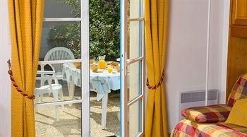 Madame Vacances Le Mas de Vertmarines3