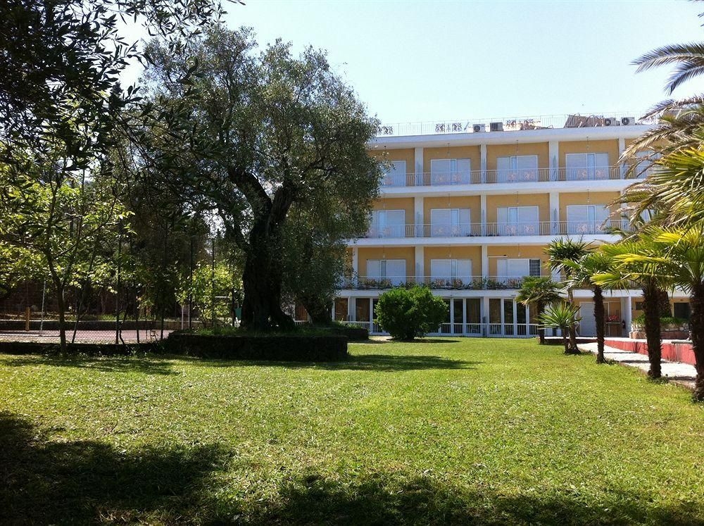 Paloma Blanca Hotel4