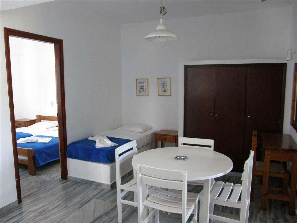 Ragousis Apartments3