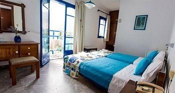Adamakis Hotel1