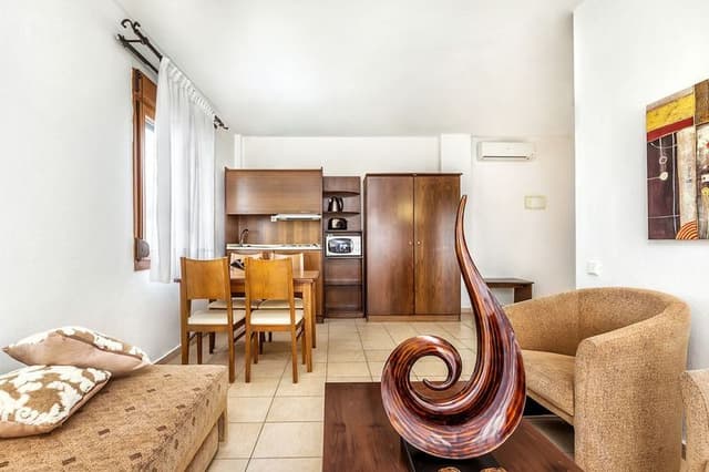APARTMENT ONE BEDROOM