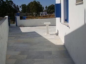 Marousi Rooms2