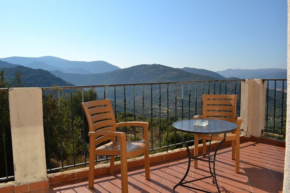 Country Hotel Velani2