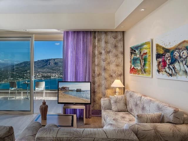 SUITE GRAND