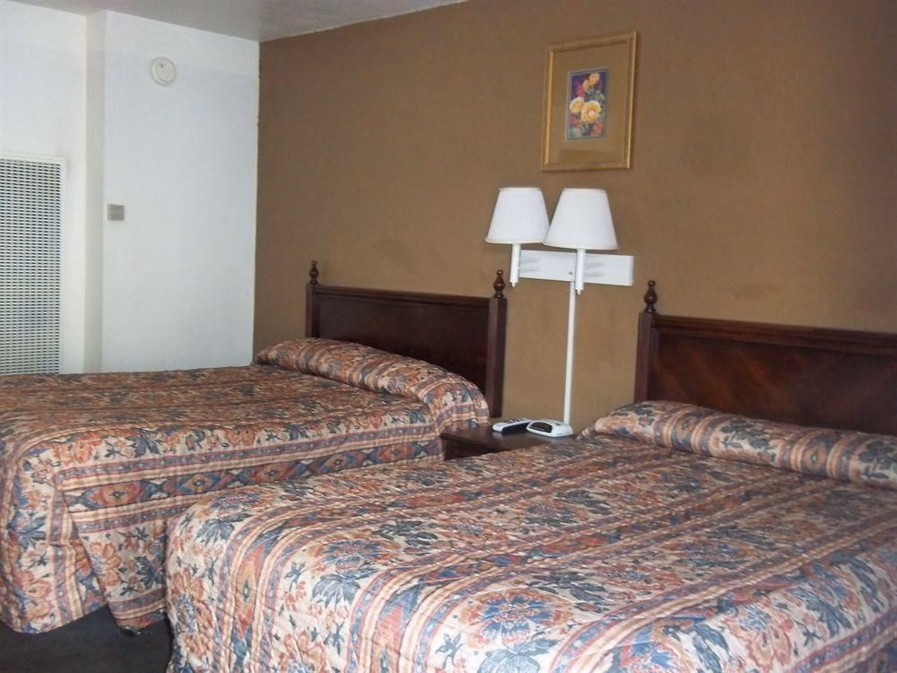Rodeway Inn At Route 663