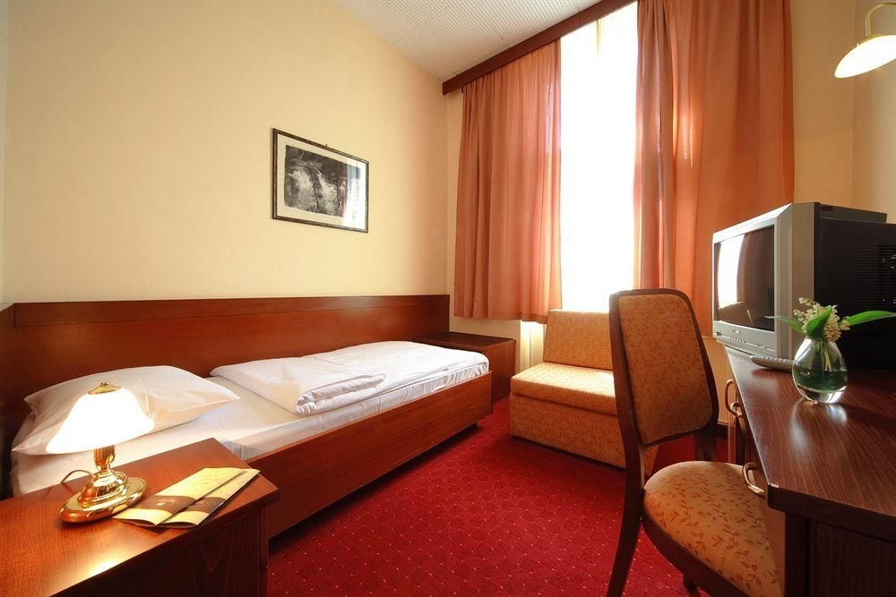 Hotel Central Osijek1