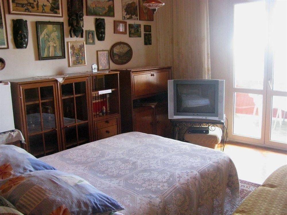 Apartment & Rooms House with Garden3