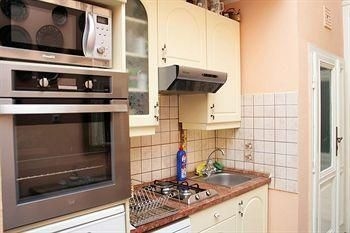 Jozsef Korut Apartment2