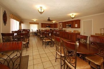 Best Western Colony Inn4