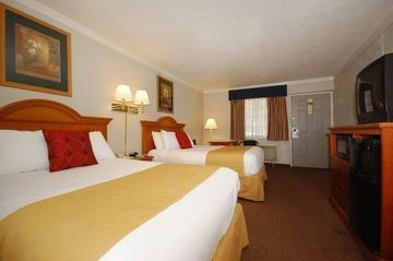 Best Western Colony Inn2