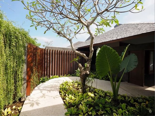 VILLA THREE BEDROOMS