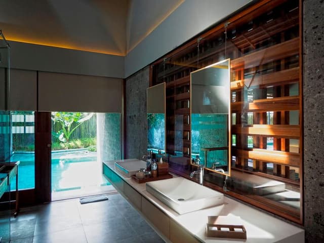 VILLA THREE BEDROOMS