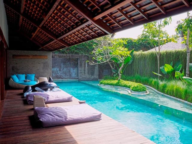 VILLA THREE BEDROOMS