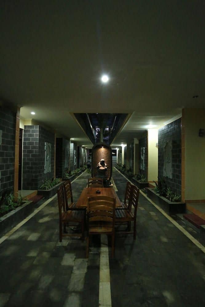 J. Lestari Hotel J. Lestari Hotel