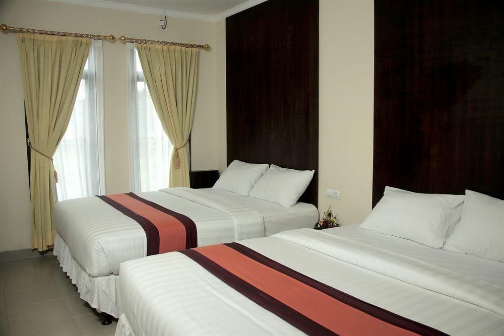 J. Lestari Hotel4