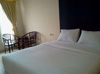 J. Lestari Hotel3