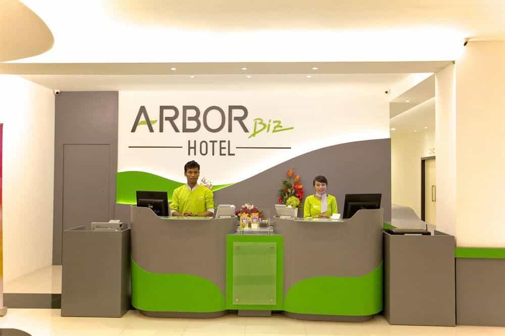 โรงแรมอาร์เบอร์ บิซ โรงแรมอาร์เบอร์ บิซ