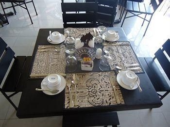 ทามัน ธีรตา อายุ พูล แอนด์ แมนชั่น (Taman Tirta Ayu Pool & Mansion)2