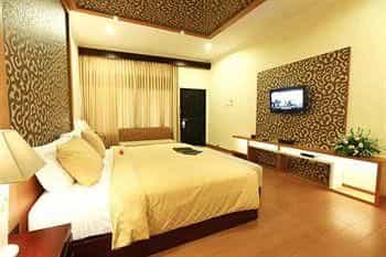 โรงแรมนาตยา ตานะห์ ลอต โรงแรมนาตยา ตานะห์ ลอต
