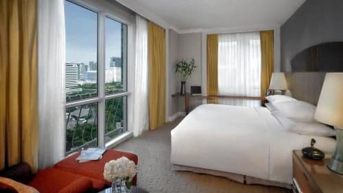 Two-Bedroom Suite with 1 King and 1 Queen bed
