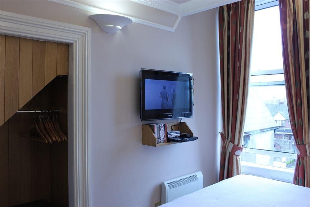 Roxford Lodge Hotel2