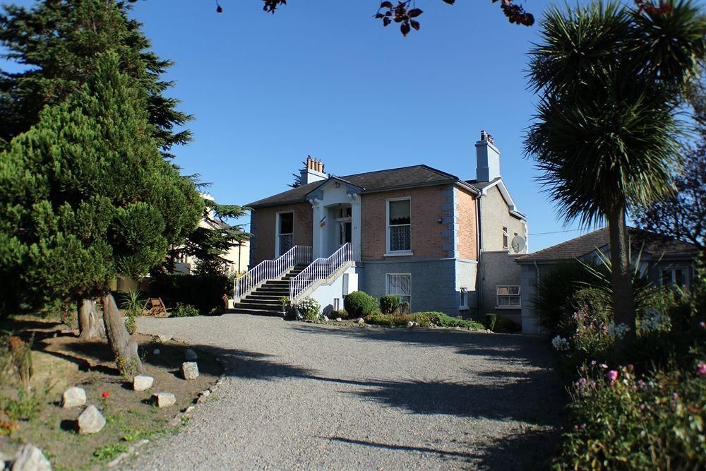 Marilyn Mansion0
