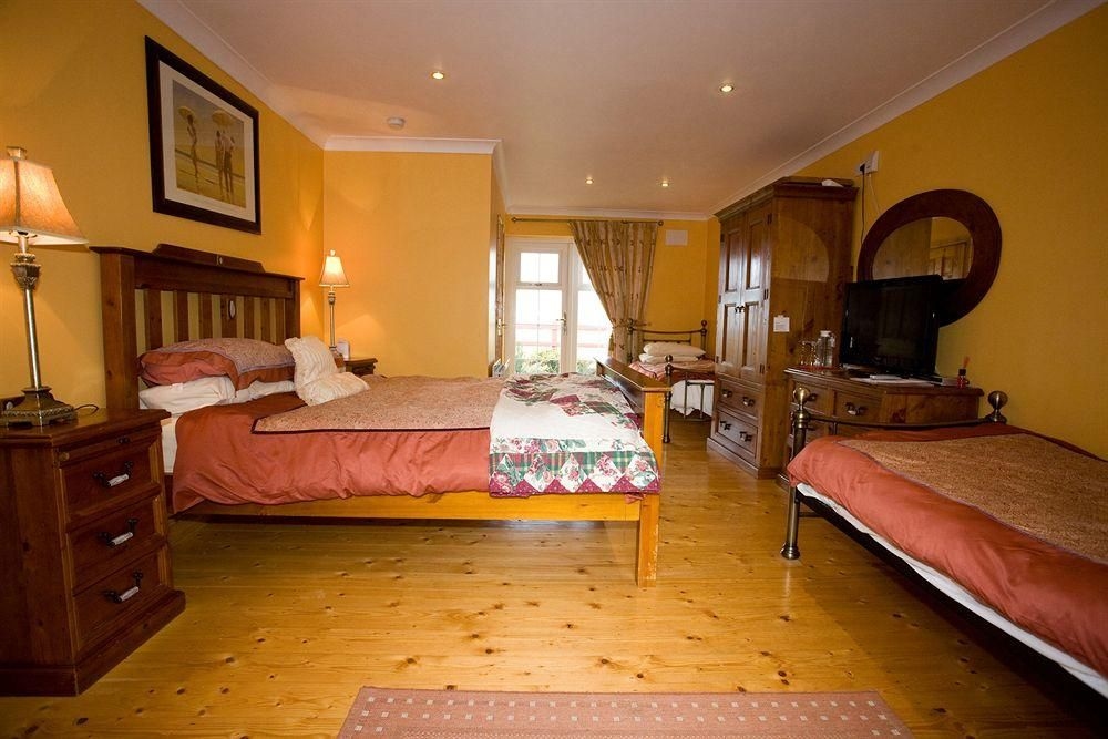 Evergreen B&B4