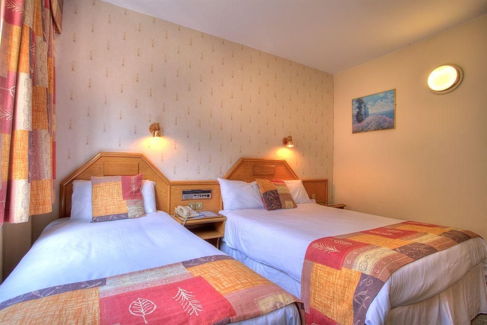 West County Hotel2