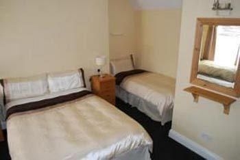 Parkway Guesthouse3