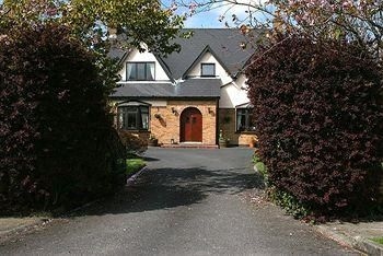 Woodview Lodge Bed & Breakfast2