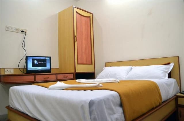 SINGLE STANDARD