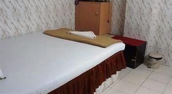 โรงแรมฮิลล์วิว (Hotel Hill View)1
