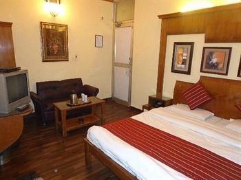 โรงแรมลาลส์ ฮาเวลี (Hotel Lals Haveli)0