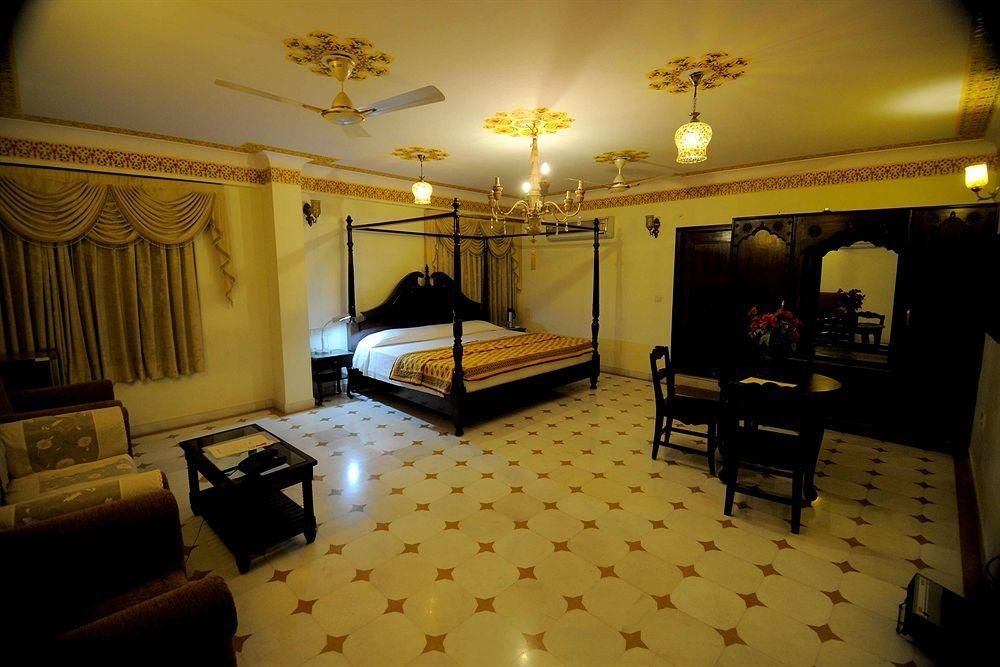 ลักษมี พาเลซ เฮอริเทจ บูทิก โฮเต็ล (Laxmi Palace Heritage Boutique Hotel)4
