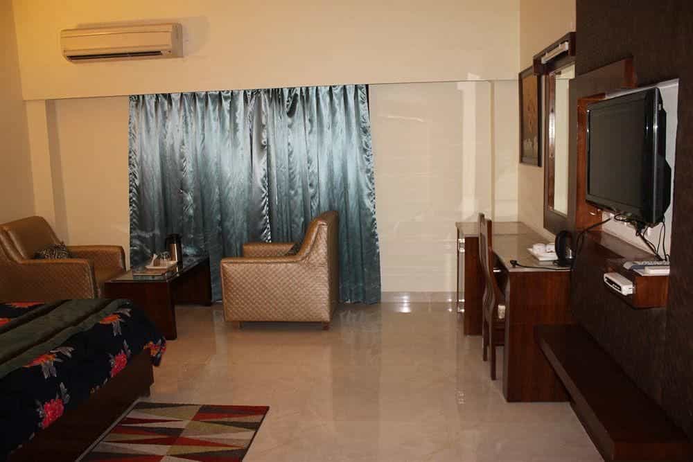 Hotel Shiraz Regency