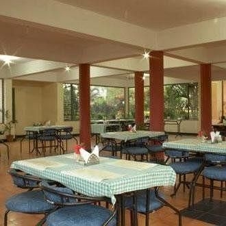 The Country Club Lakeside4