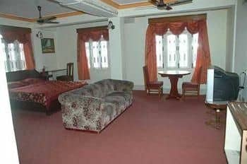 Hotel Golmaheem Hotel Golmaheem