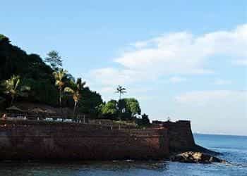 Bougainvillea Guest House
