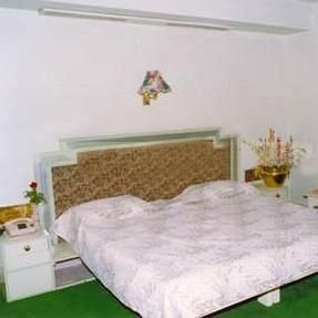 Hotel Kanchandeep1