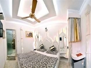 Hotel Natraj Yes Please2
