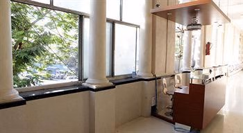 Elphinstone Hotel4